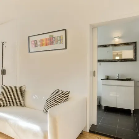 Appartement Bmyguest - Castelo Stylish Flat